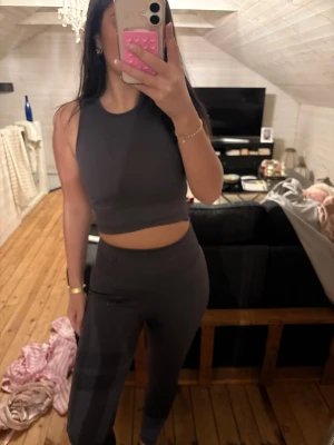 Träningsset från stronger - Jag säljer ett par ett träningssätt från Stronger som är oanvänd