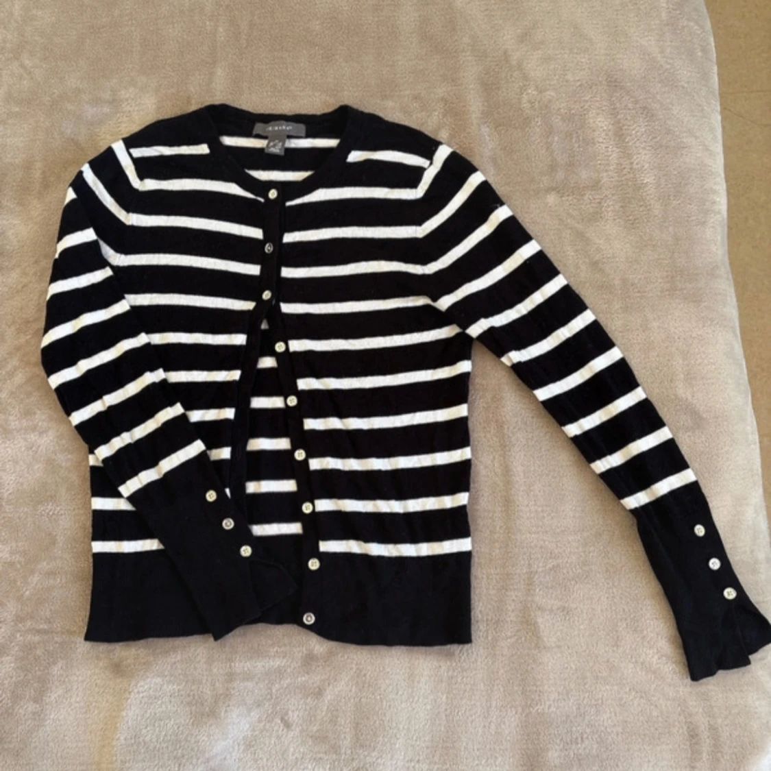 Svartvit randig kofta från Primark XS