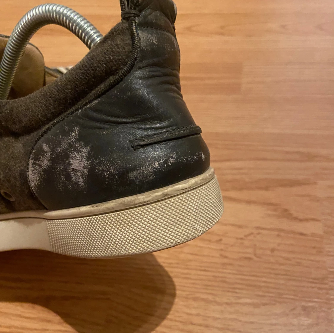 Christian Louboutin - 2