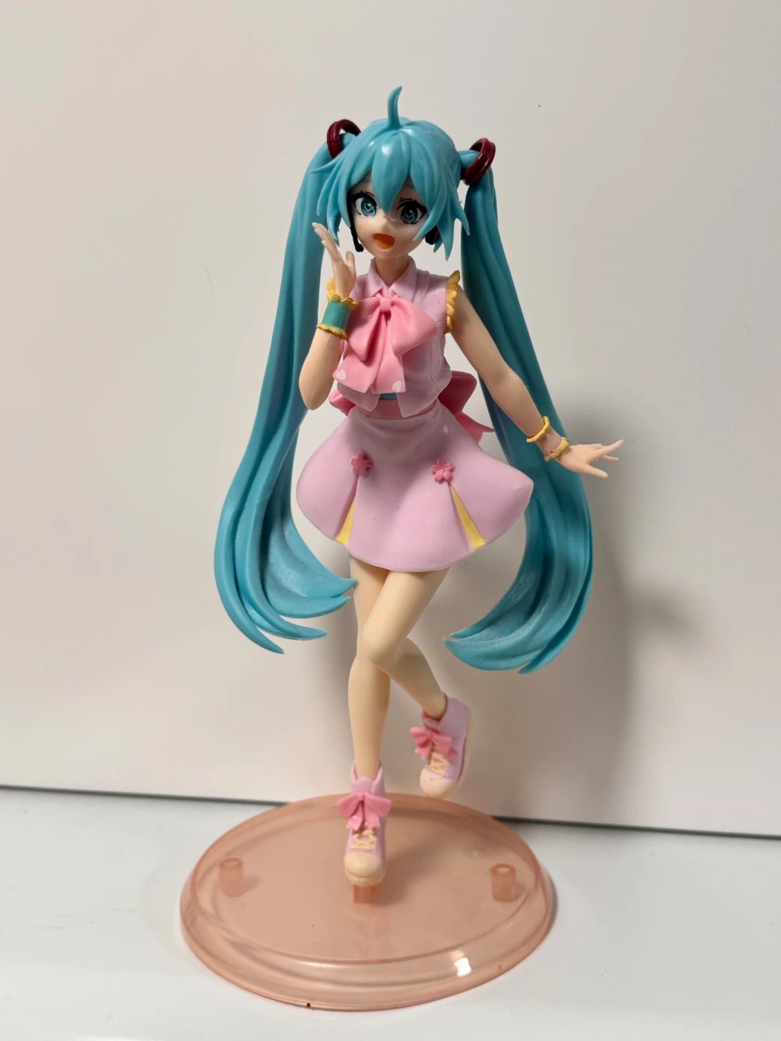 Hatsune miku statyr  - 1