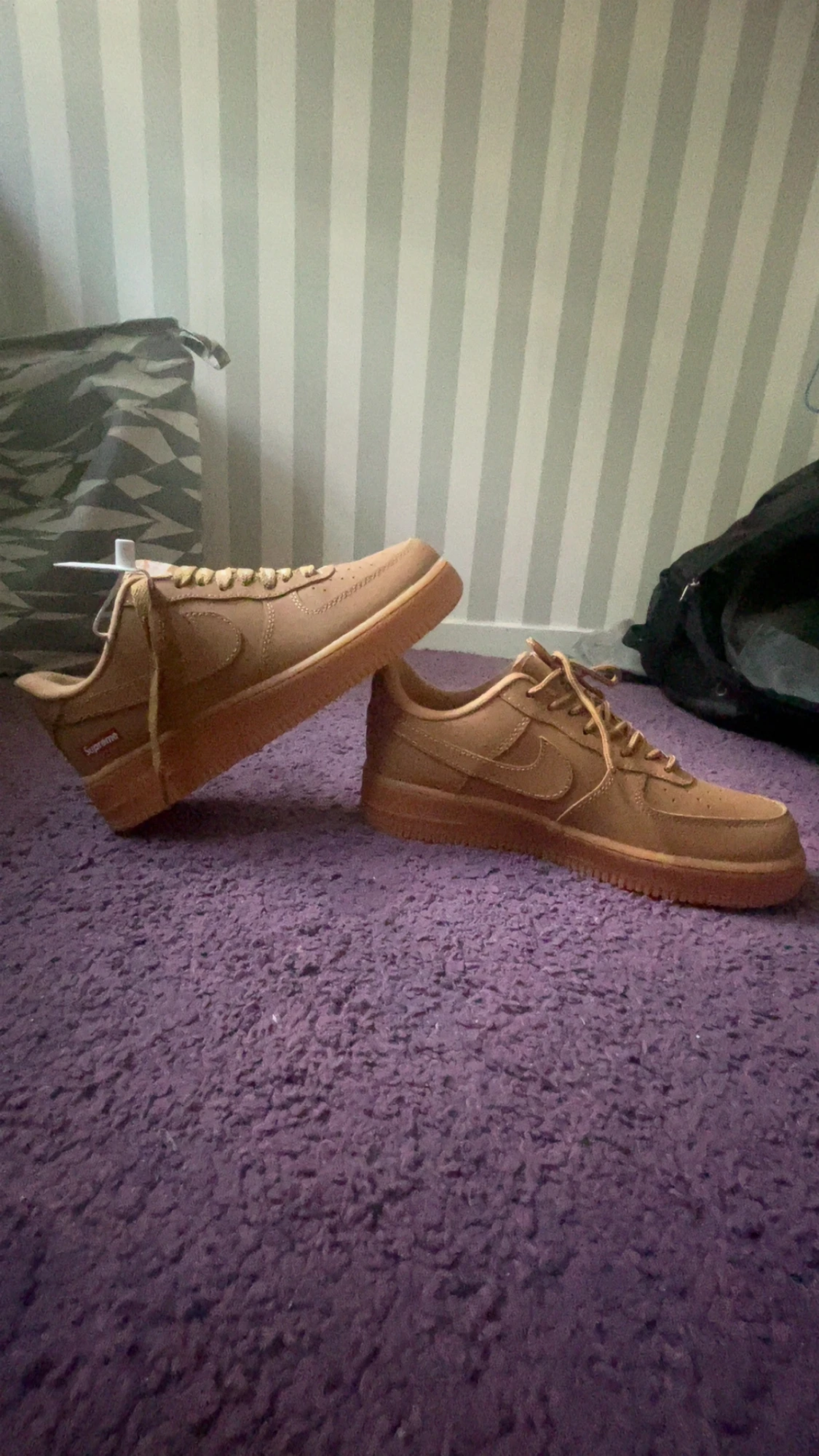 Nike Air Force 1 Supreme Wheat - 1