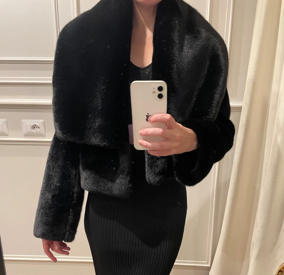 Svart pälsjacka BCBG MAX AZRIA (NY!) - 3