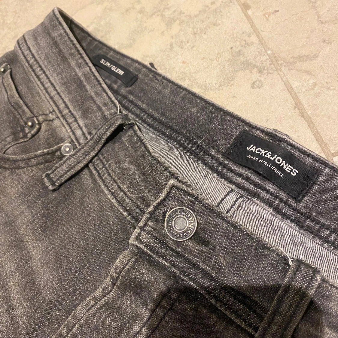 Grå slim jeans Jack & Jones 31/32 - 2