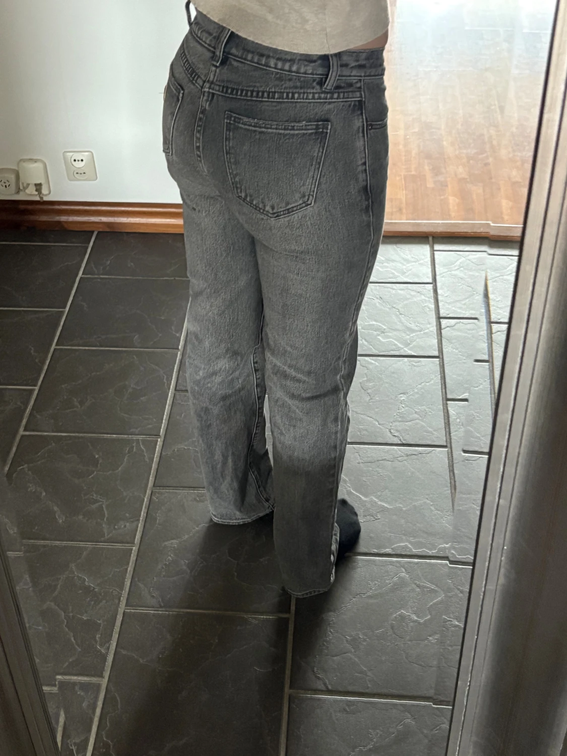 Grå raka jeans ABRAND