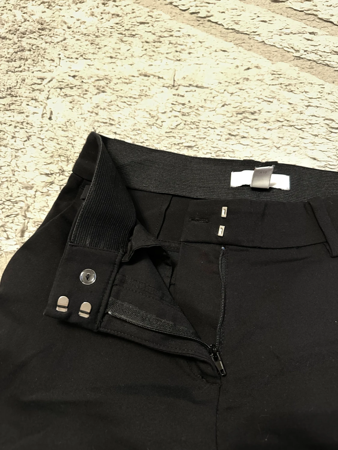 Svarta kostymbyxor med dragkedja - 1