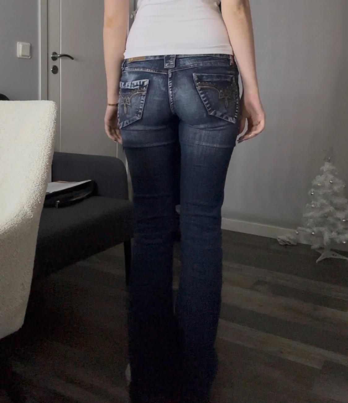Mörkblåa lågmidjade jeans  - 2