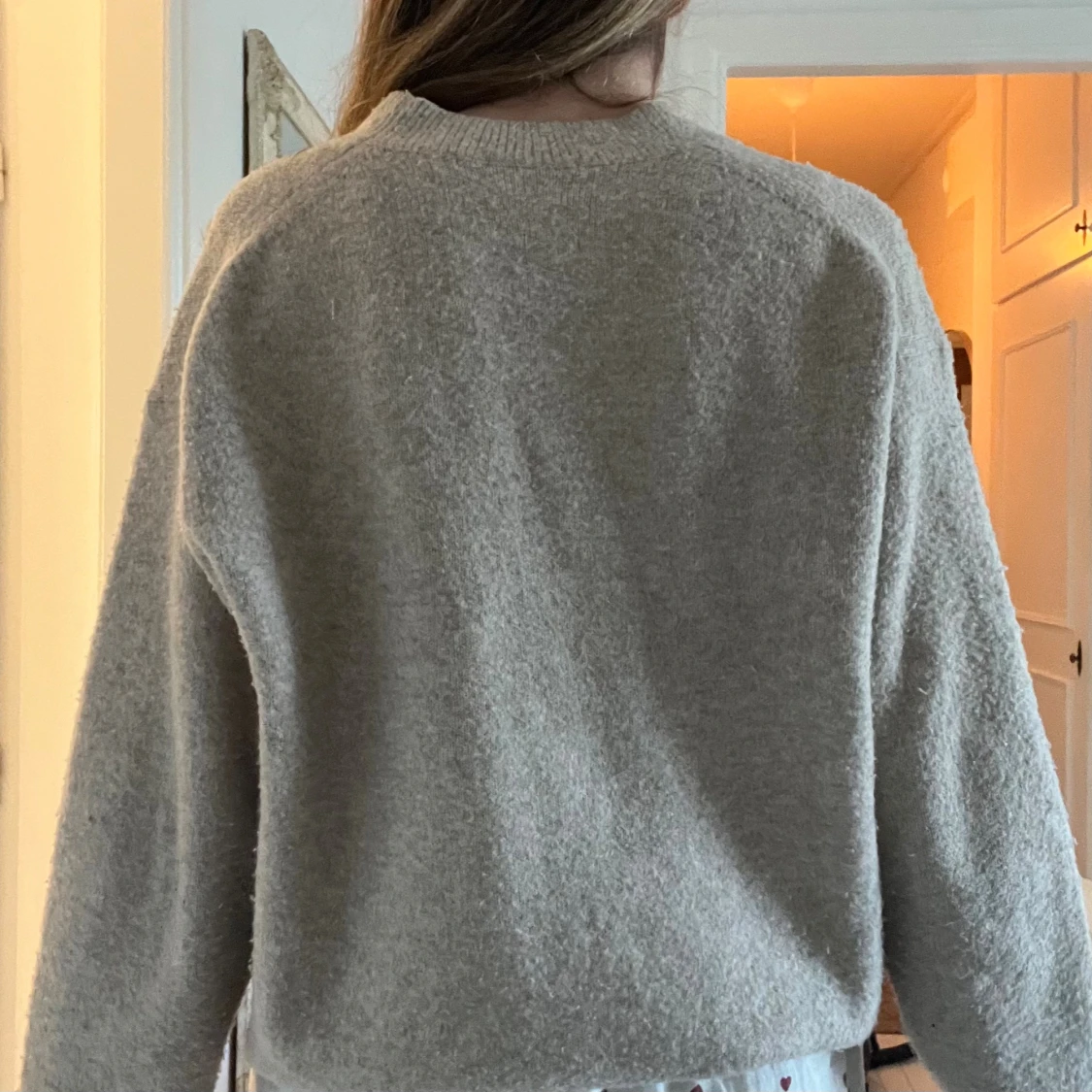 Beige kofta från Uniqlo med fickor i storlek S - 2