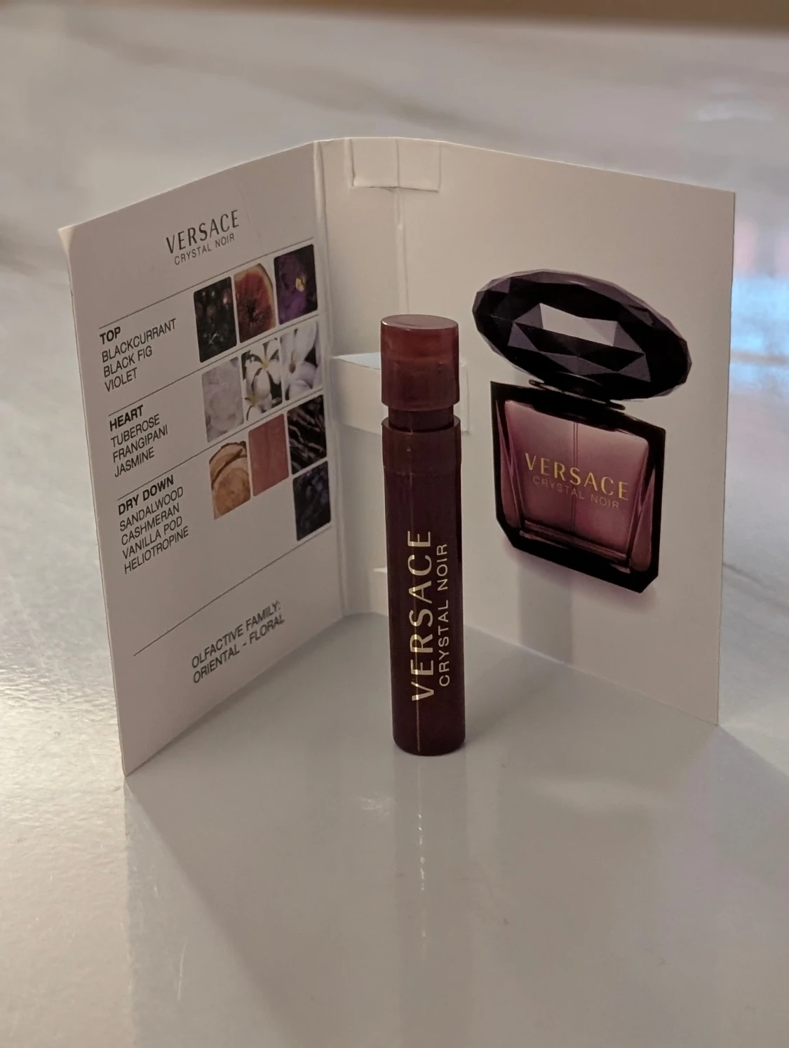 Versace Crystal Noir 1ml EdT - 2