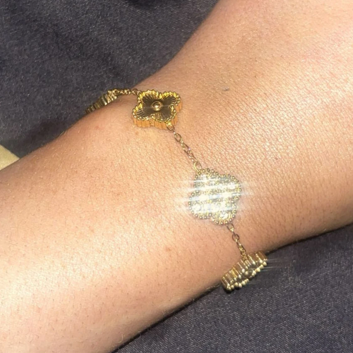 Guldigt armband  - 2