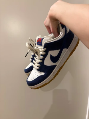 sb dunks - ej autentiska.