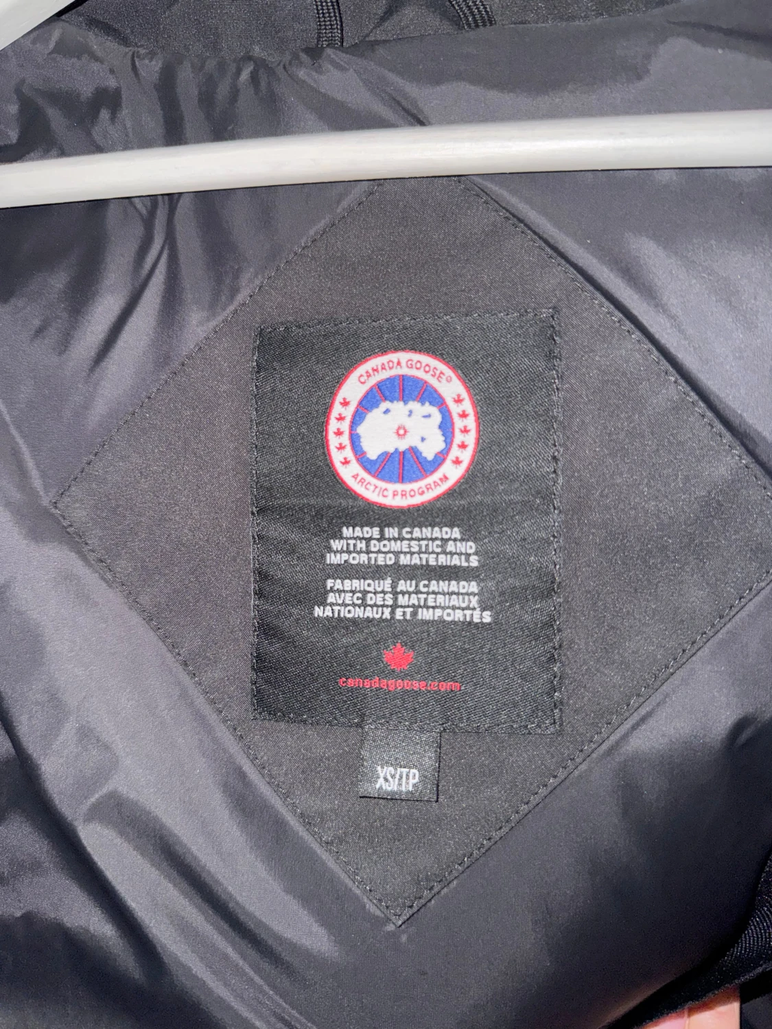 Svart dunjacka Canada Goose XS