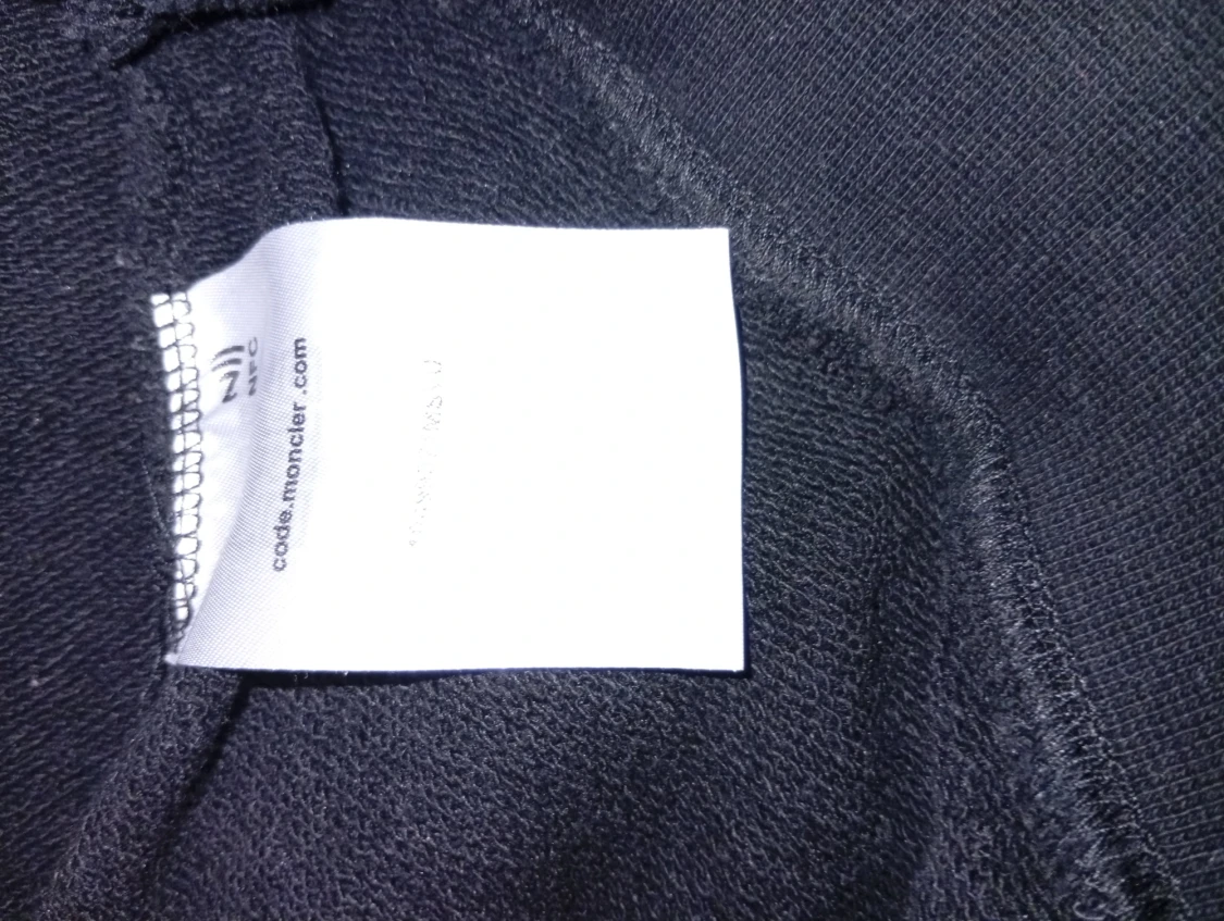 Svart Moncler sweatshirt med broderi