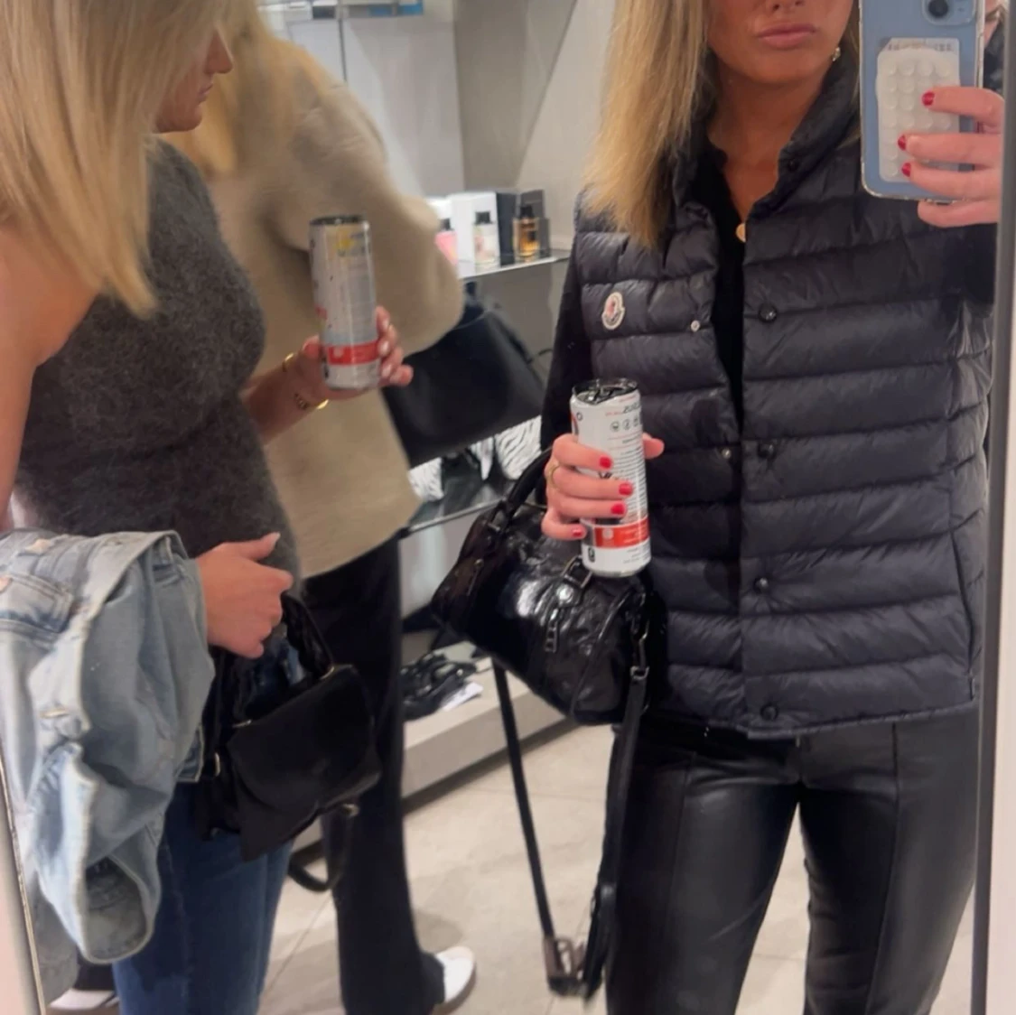 Svart dunväst från Moncler - 1