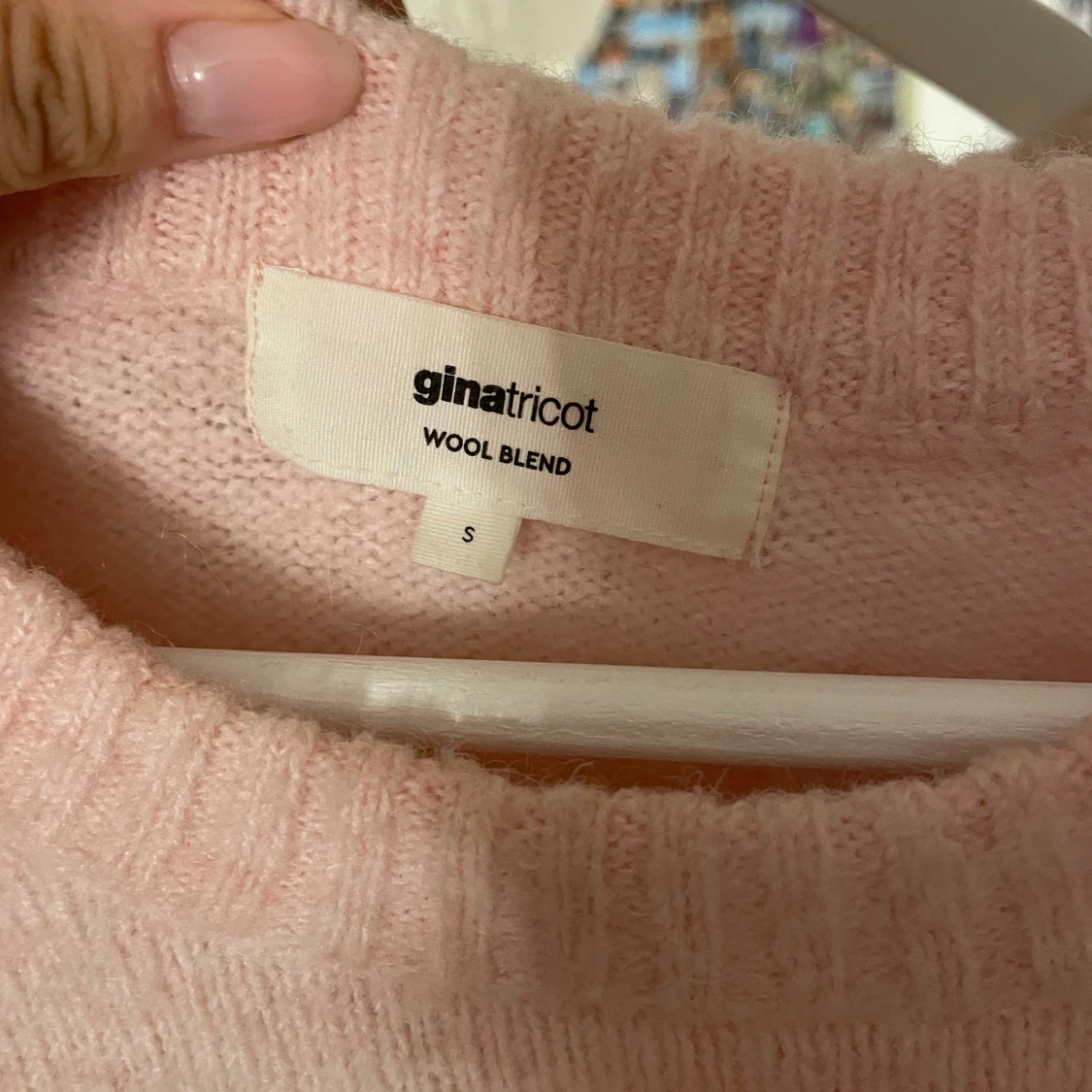 Rosa stickad tröja - 1