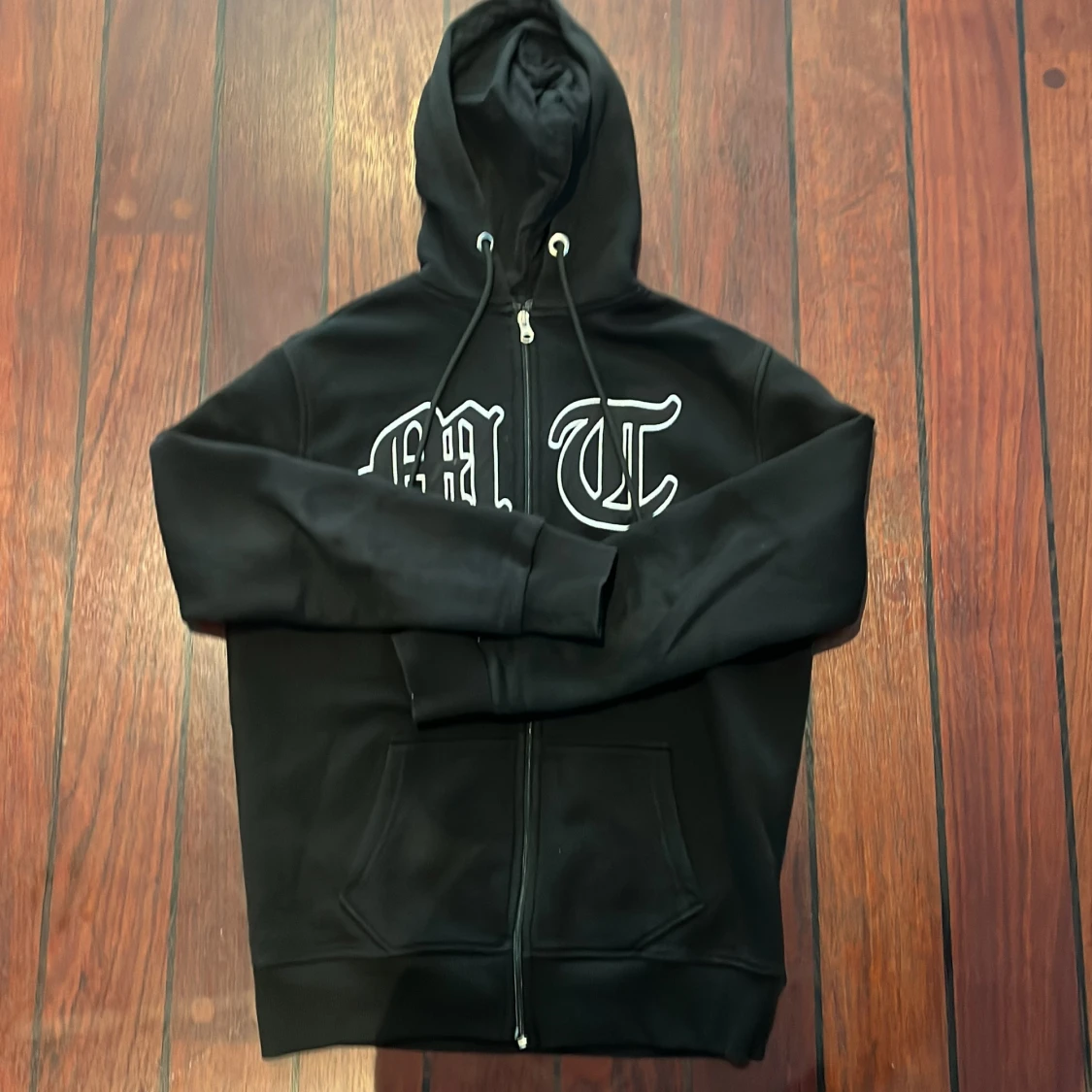 Svart hoodie från Tuttolente - 1