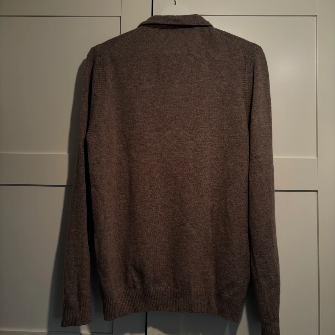 Brun stickad pikétröja Massimo Dutti - 1