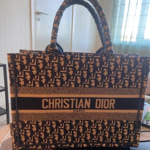 Fin toteväska - Fint skick! 