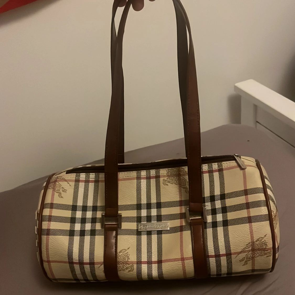 Rutig handväska från Burberry