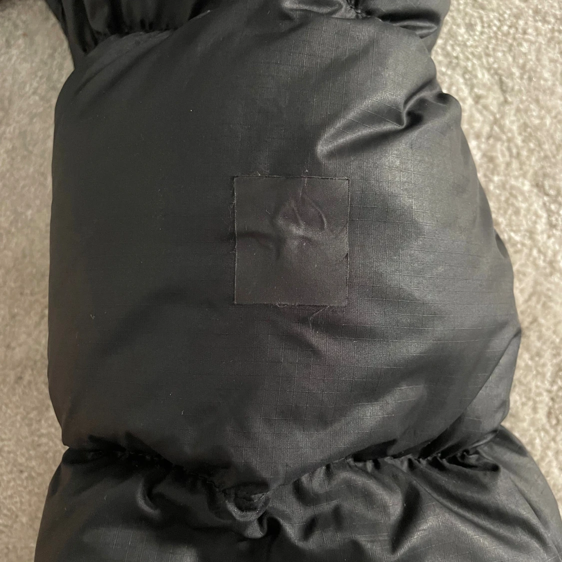 Svart pufferjacka från The North Face - 2