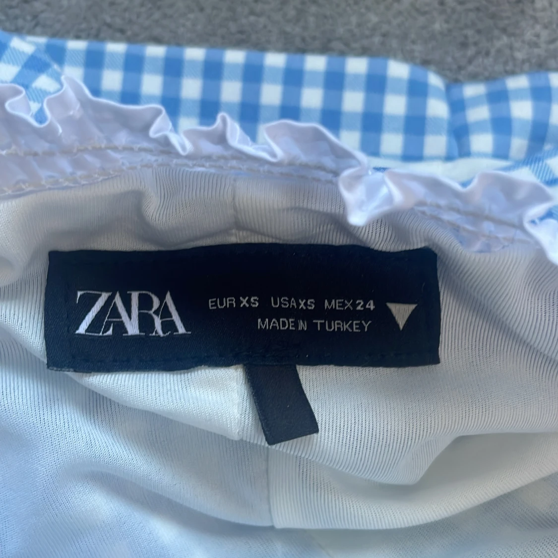 Blåvit rutig korsettopp från Zara - 2