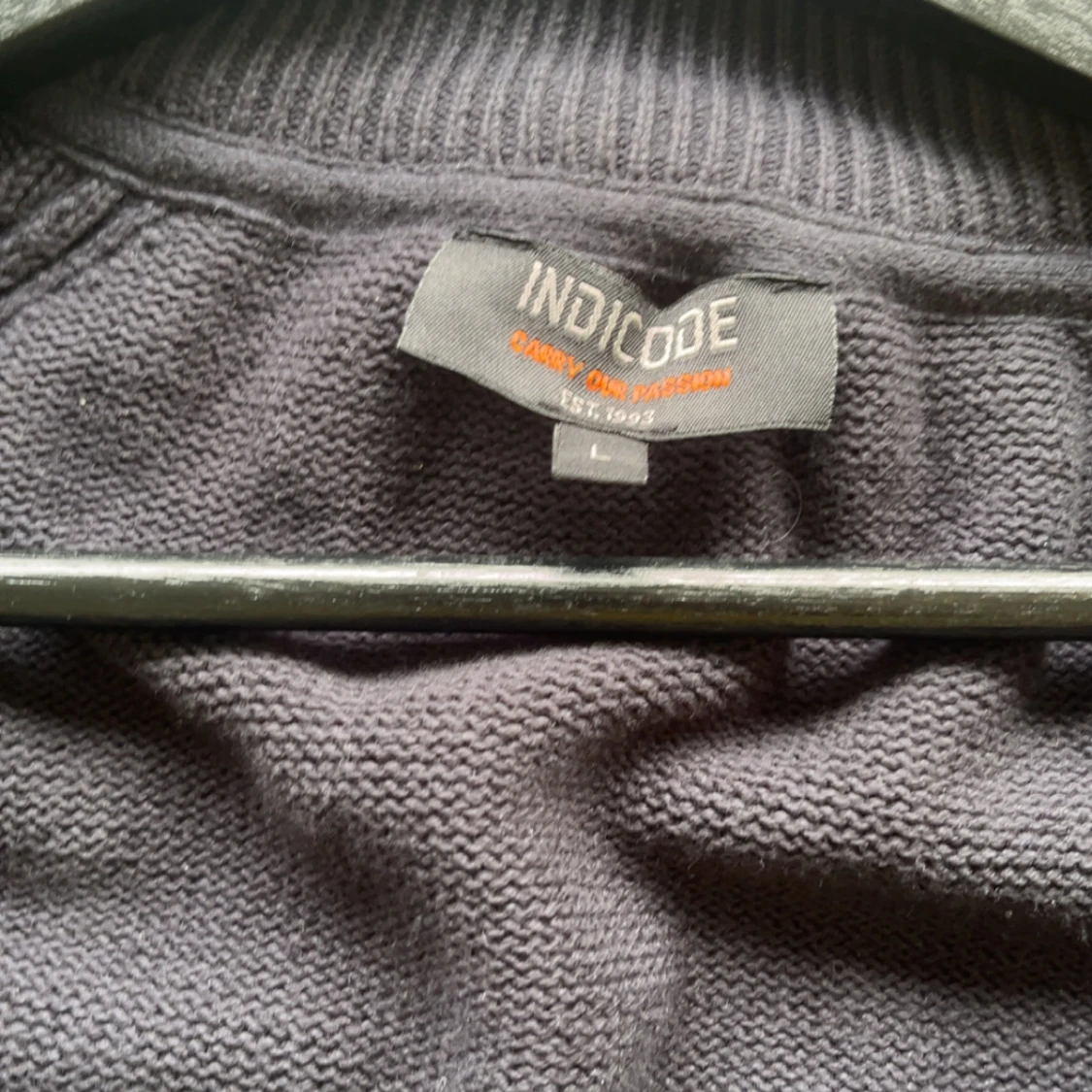 Mörkblå kofta från Indicode med dragkedja - 3