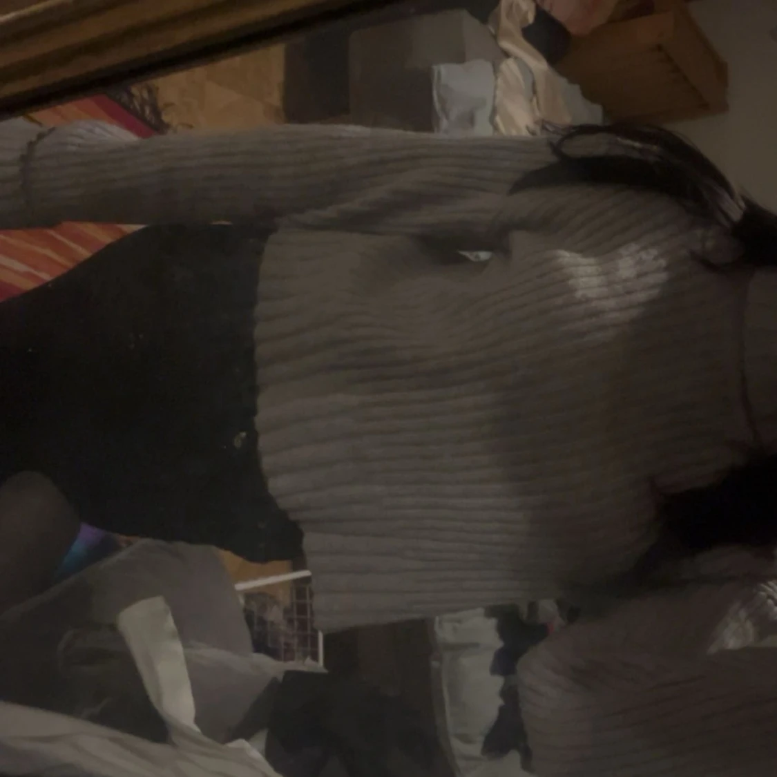 Grå ribbad polotröja med vida ärmar - 2