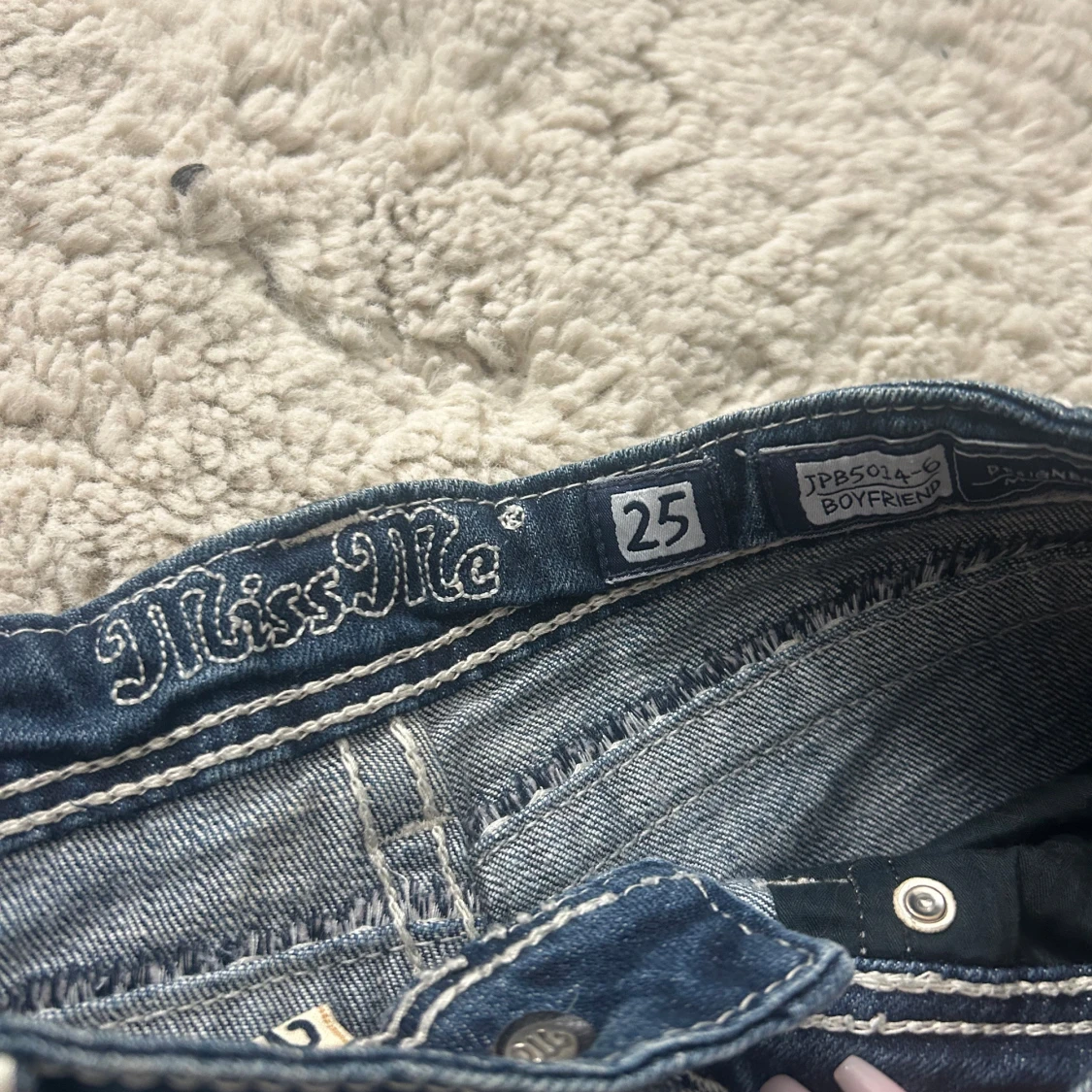 Jeanskjol med volang- Miss Me - 2