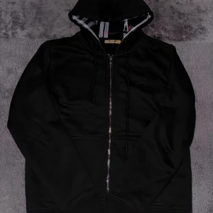 Burberry hoodie - Helt ny, Size S men passar XS