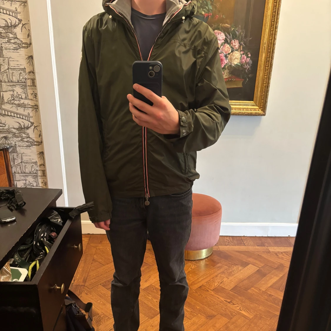 Grön vindjacka från Moncler med huva - 2