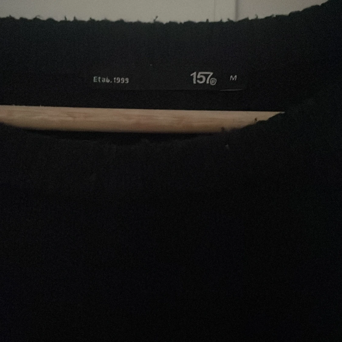 Mörk blå  stickad tröja från 157 - 2