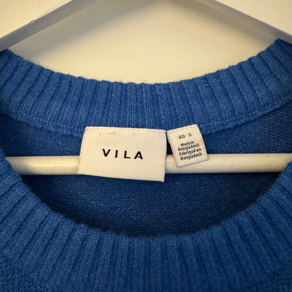 Blå stickad tröja från Vila - 2