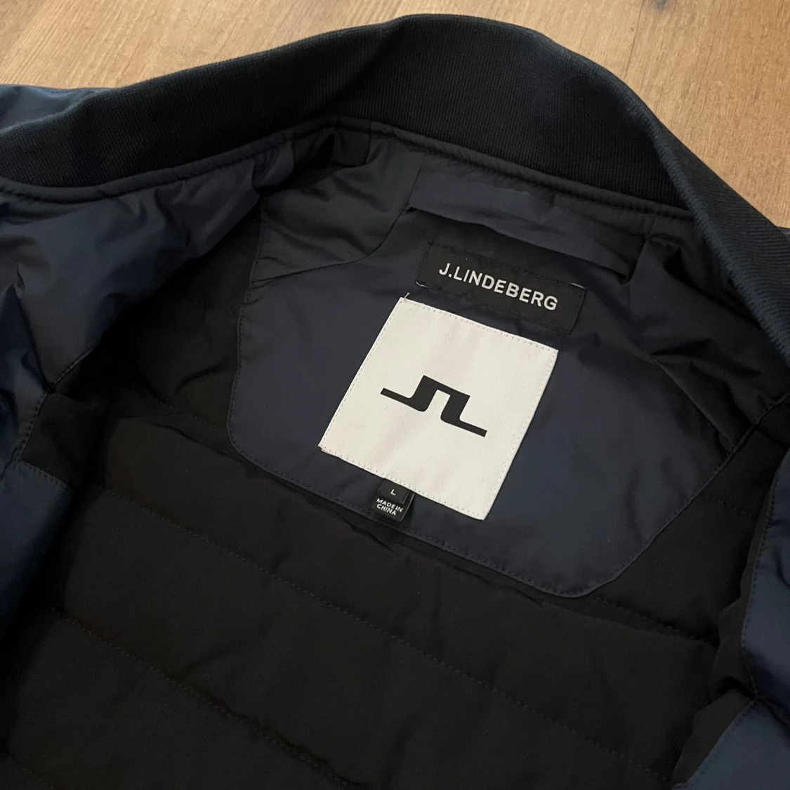 J Lindberg jacka - 1