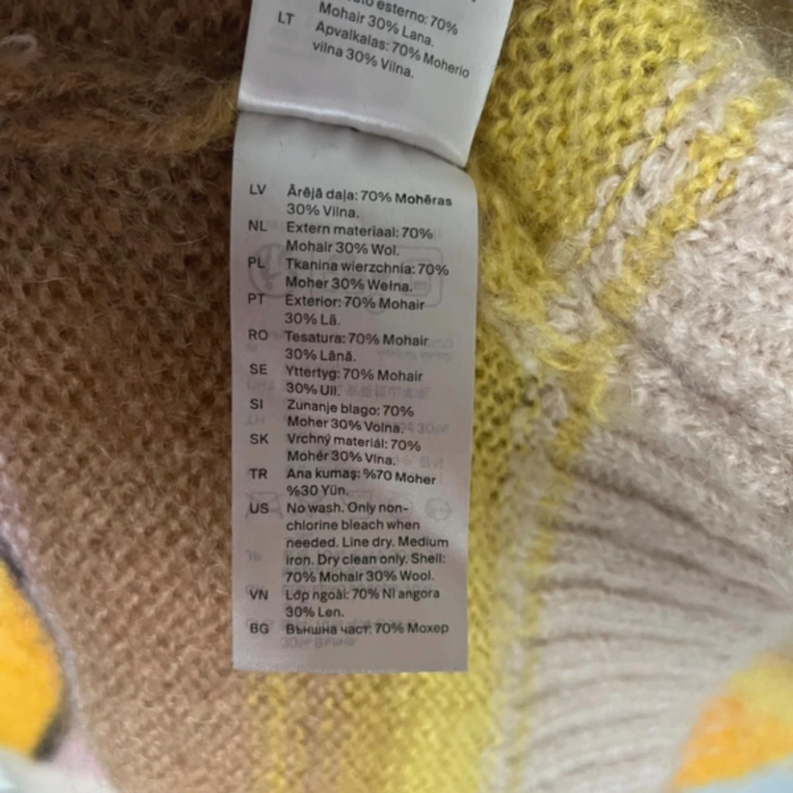 Randig mohairtröja från COS i L - 3