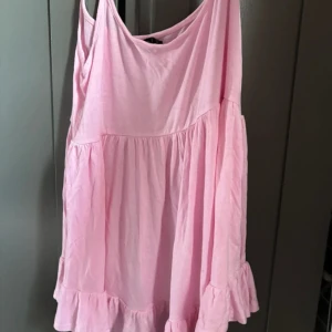 Volang topp - Söt rosa volang topp💗