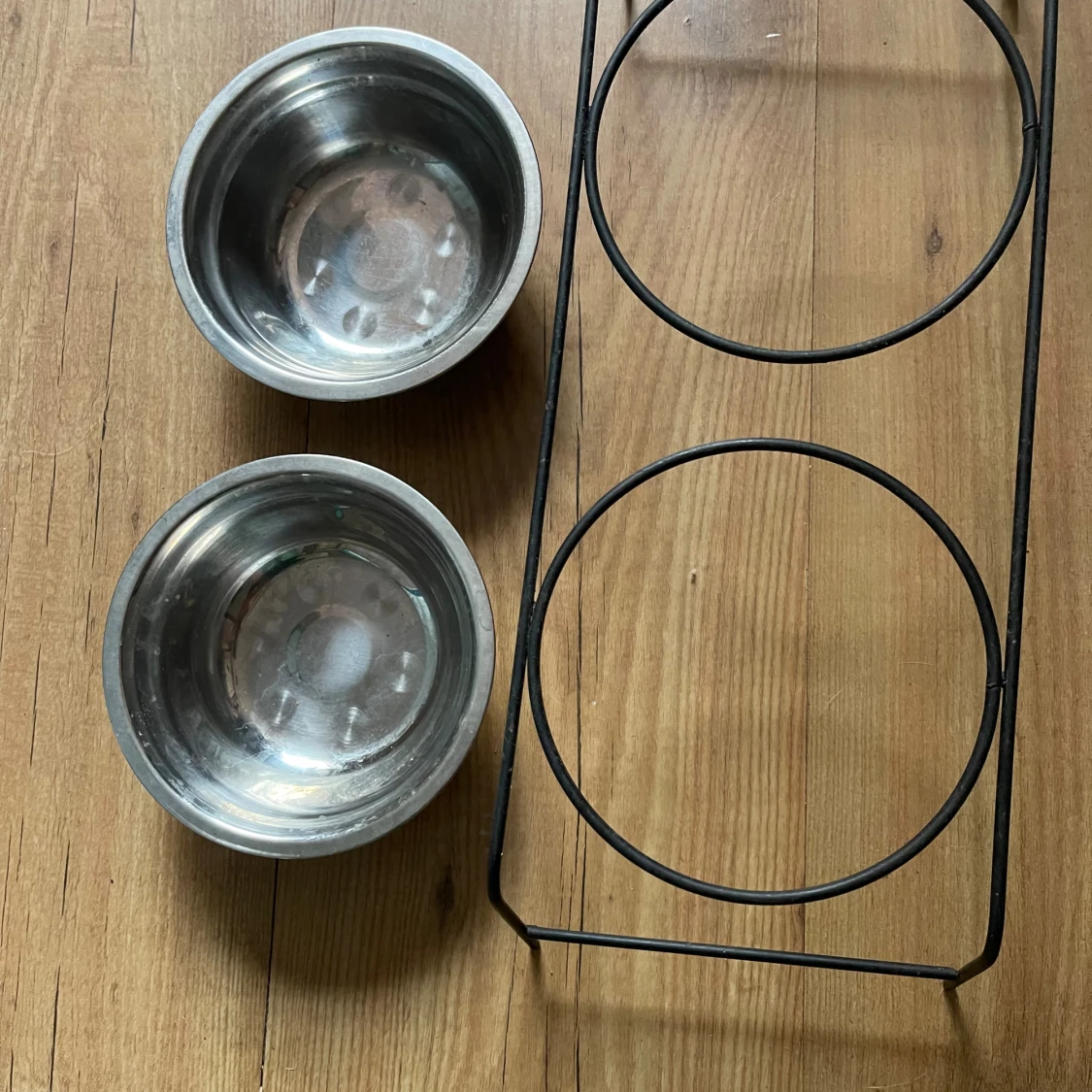 Två marskalkar med ställning  - 2