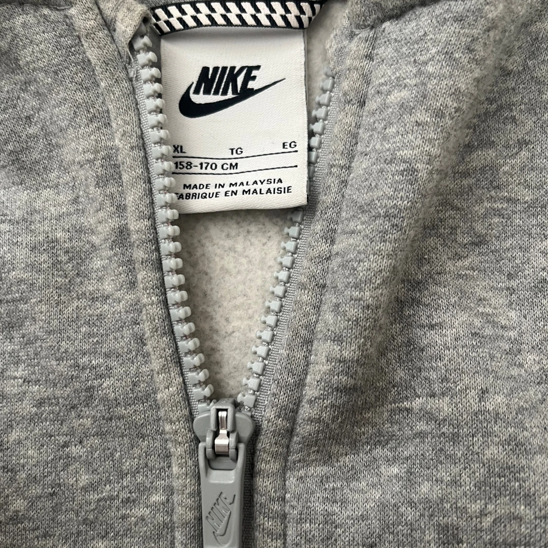 Grå mjukisbyxor från Nike XL(barn)=S - 2