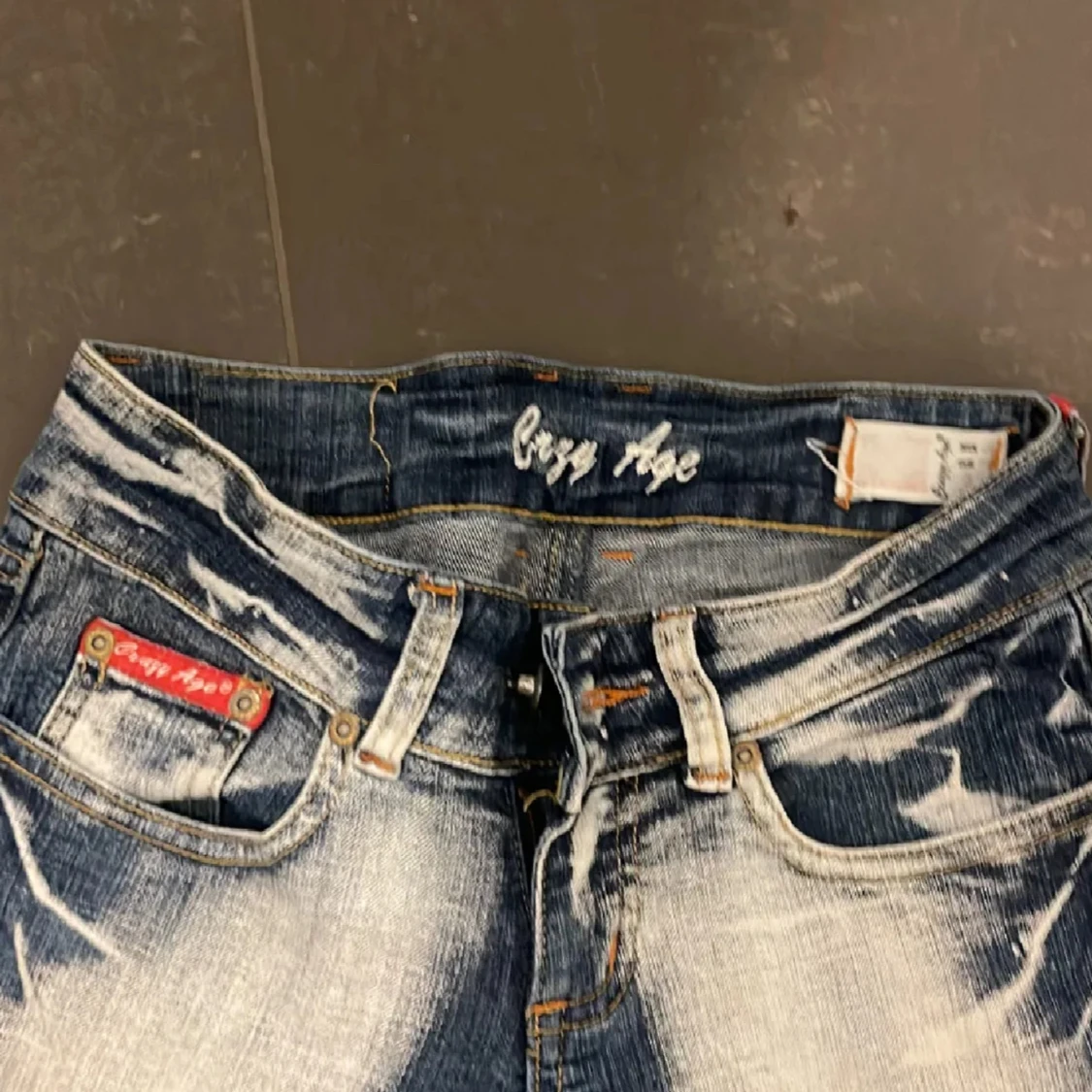 Blå Crazy Age jeans med brodyr - 2