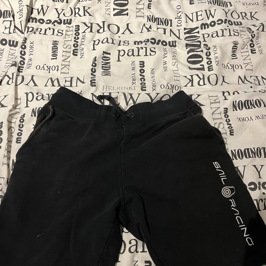 Svarta mjukisbyxor Sail Racing S