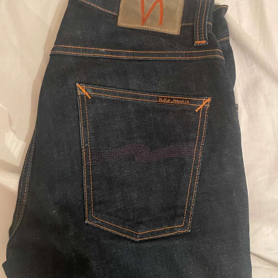 Mörkblå selvedge jeans från Nudie Jeans - 2