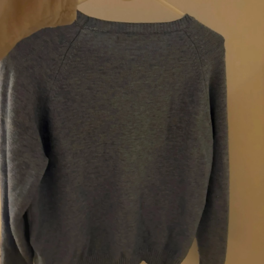 Stickad tröja  - 2