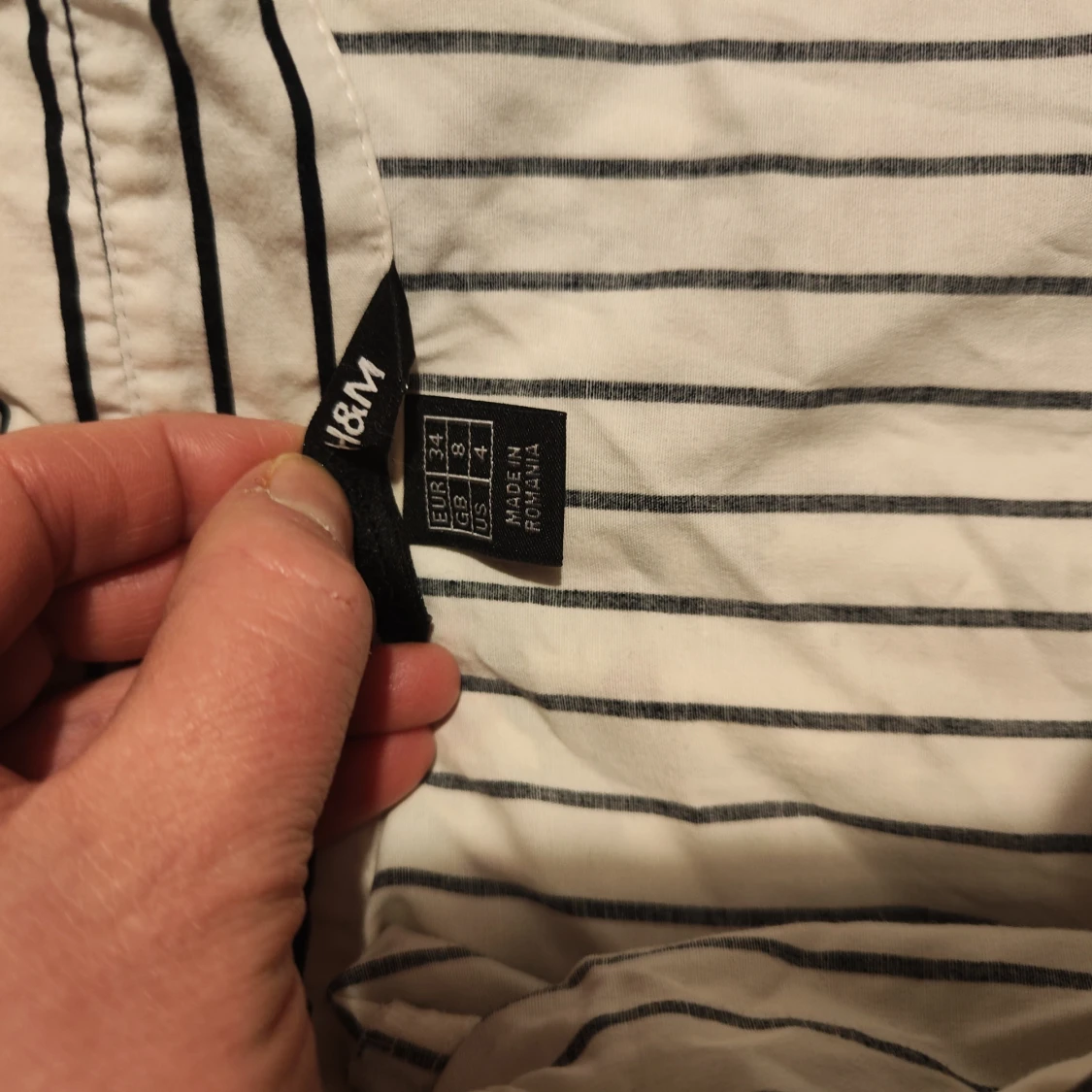 Vit randig skjorta från H&M - 2