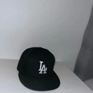 New era keps - Oanvänd helt ny. 