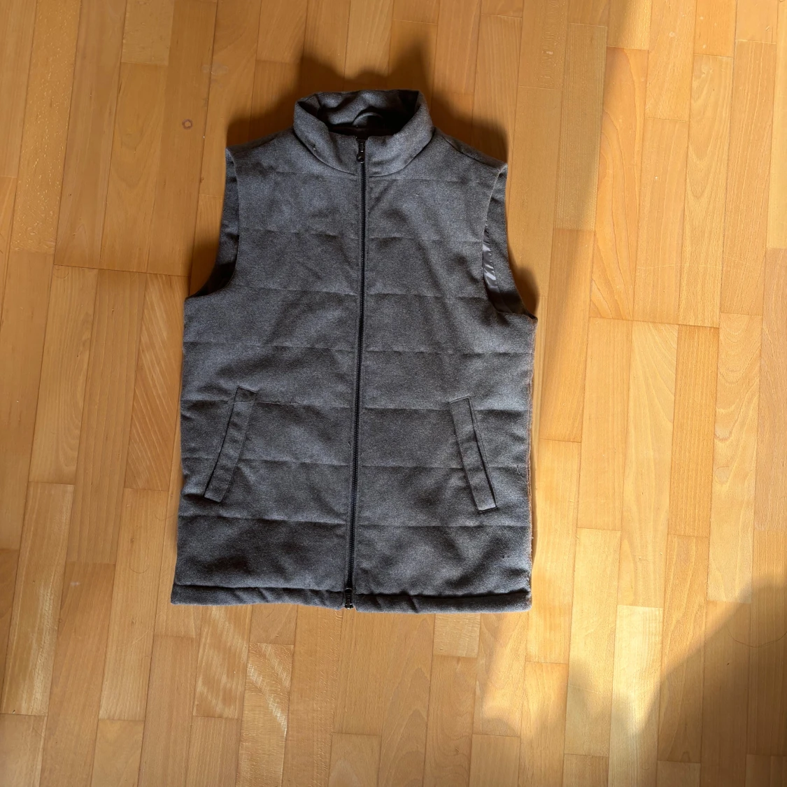 John Henric dun väst  - 2