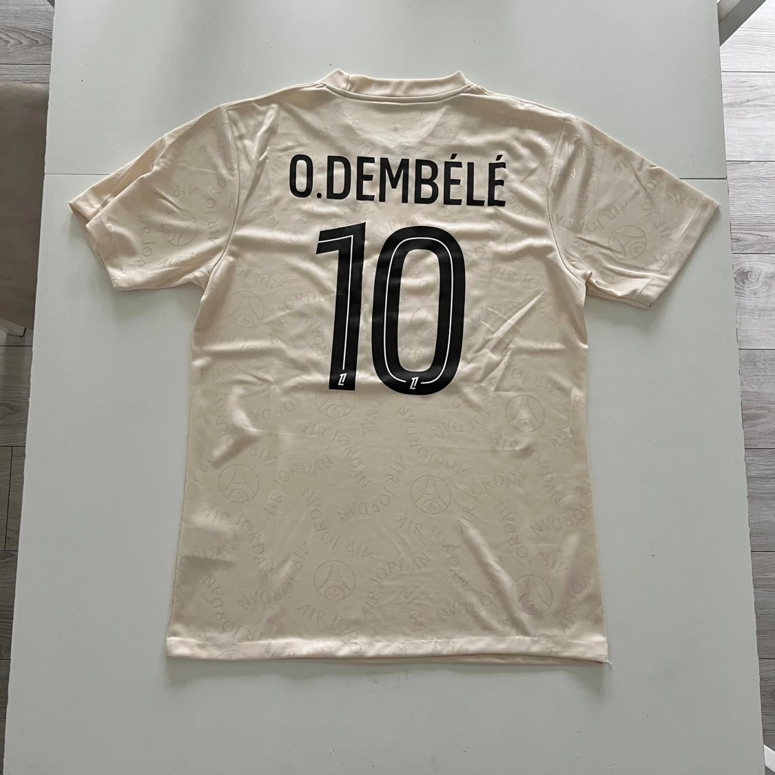 PSG x Jordan beige fotbollströja S Dembele #10 - 1