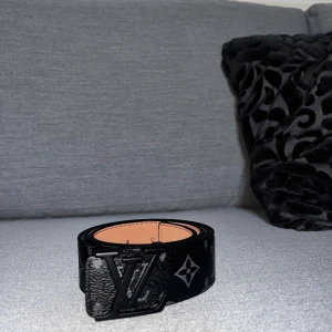 Bälte från välkänt märke - Snyggt 