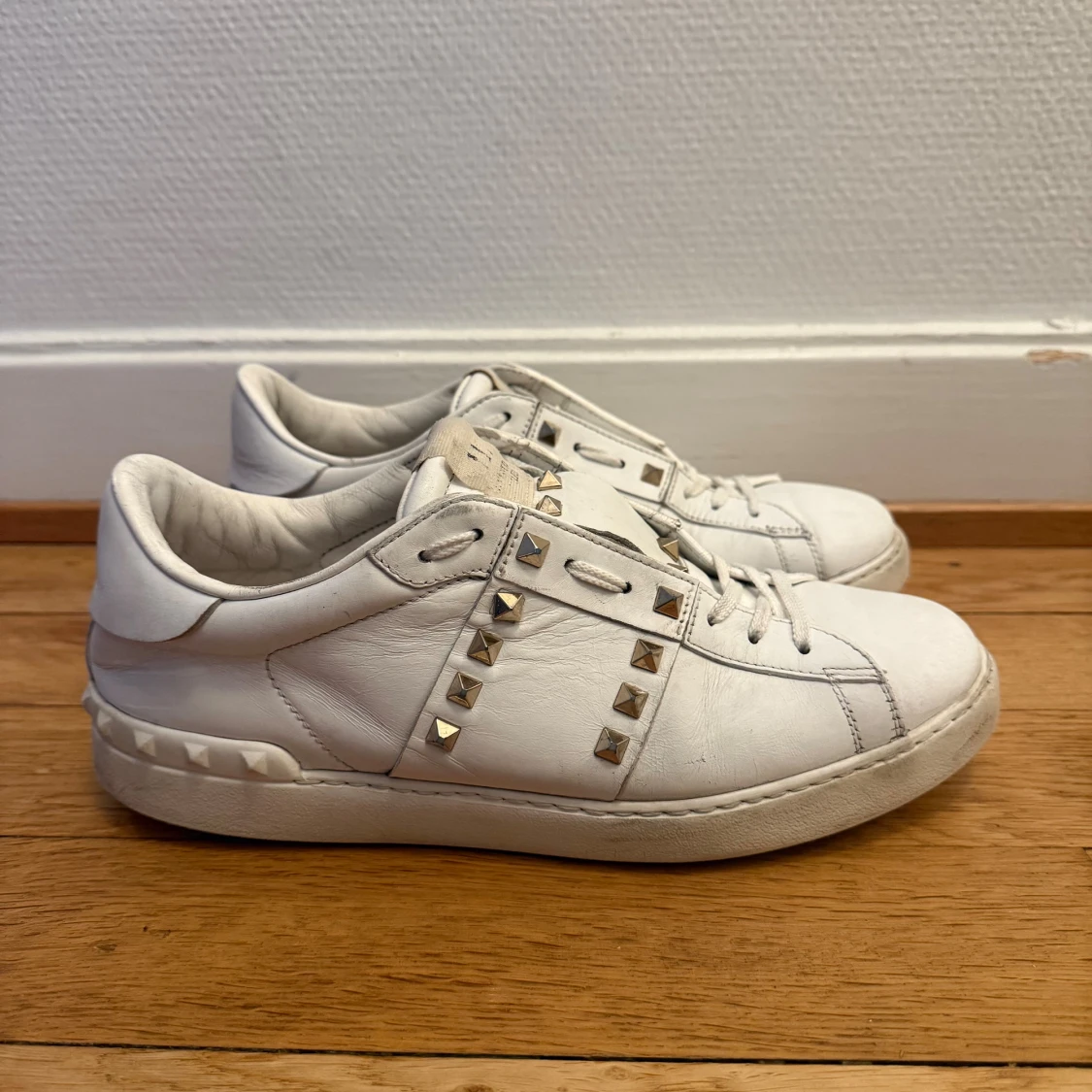 Valentino rockstud sneakers  - 1