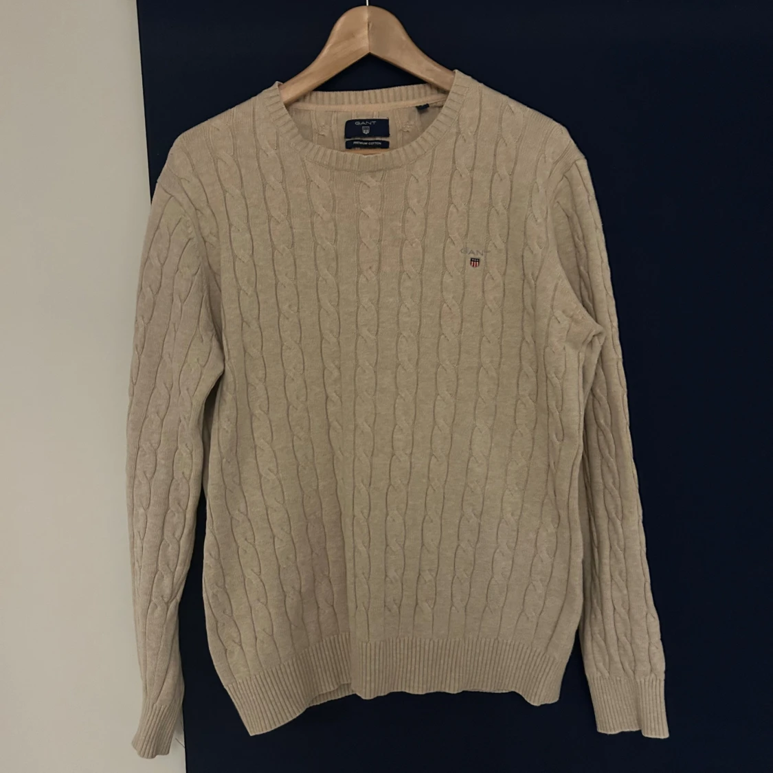 Kabelstickad GANT tröja
