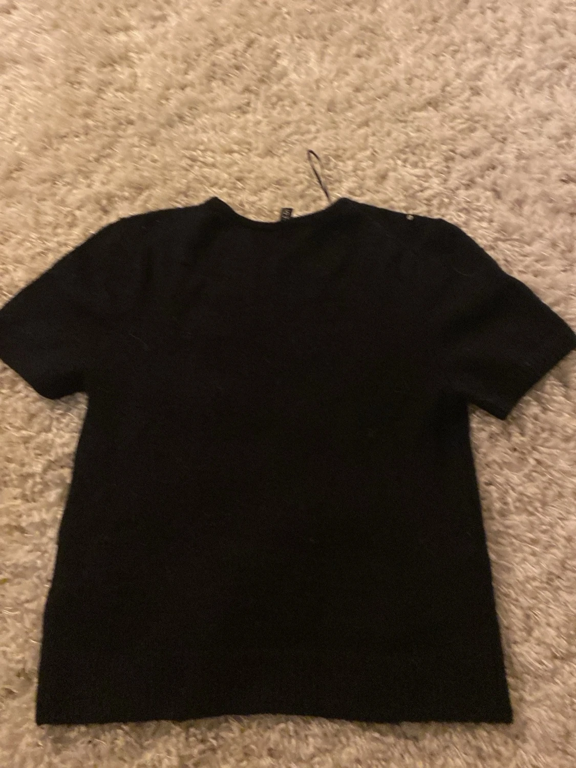 Svart stickad topp med pärlor H&M - 1