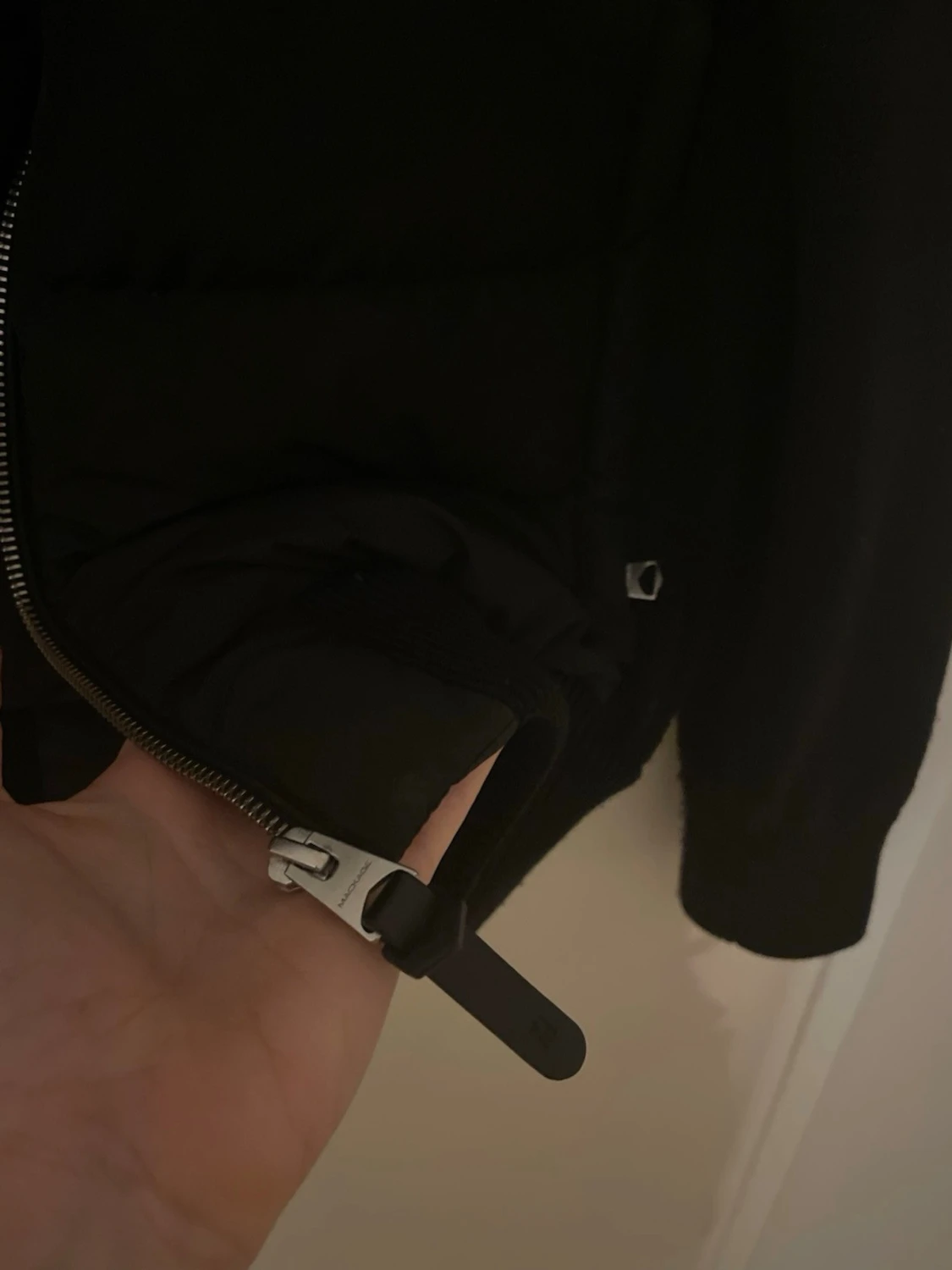 Svart hybridjacka från Mackage! MÄN - 3