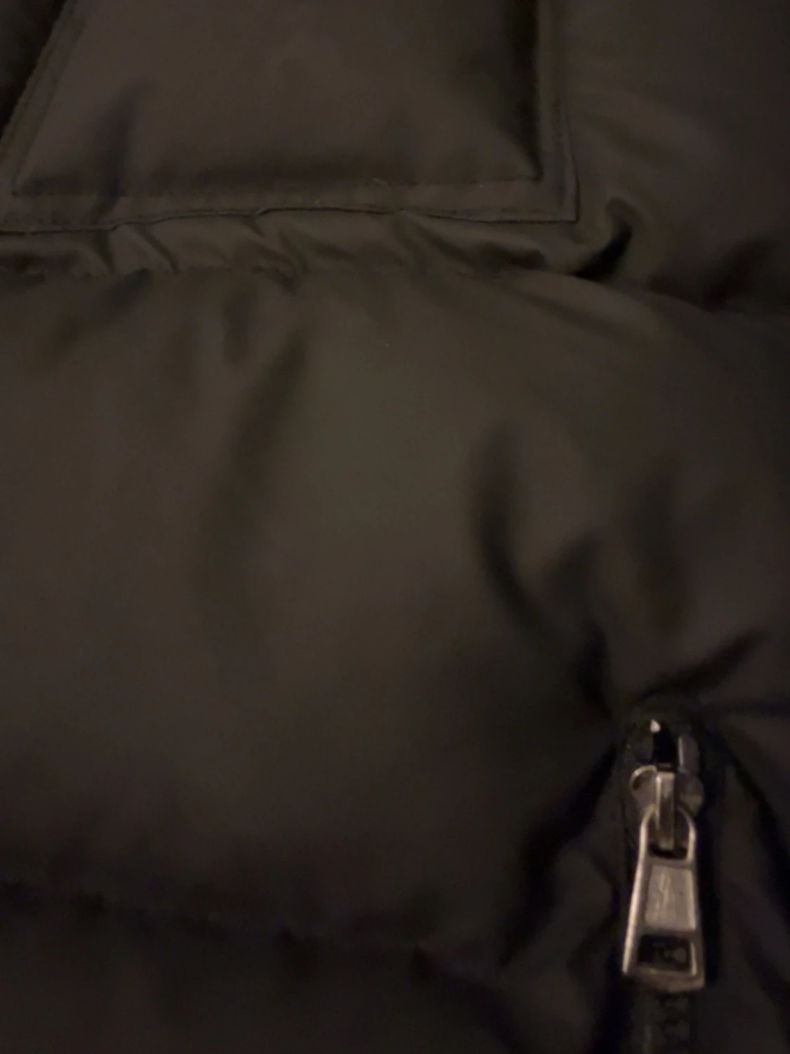 Svart Moncler pufferjacka S - 4